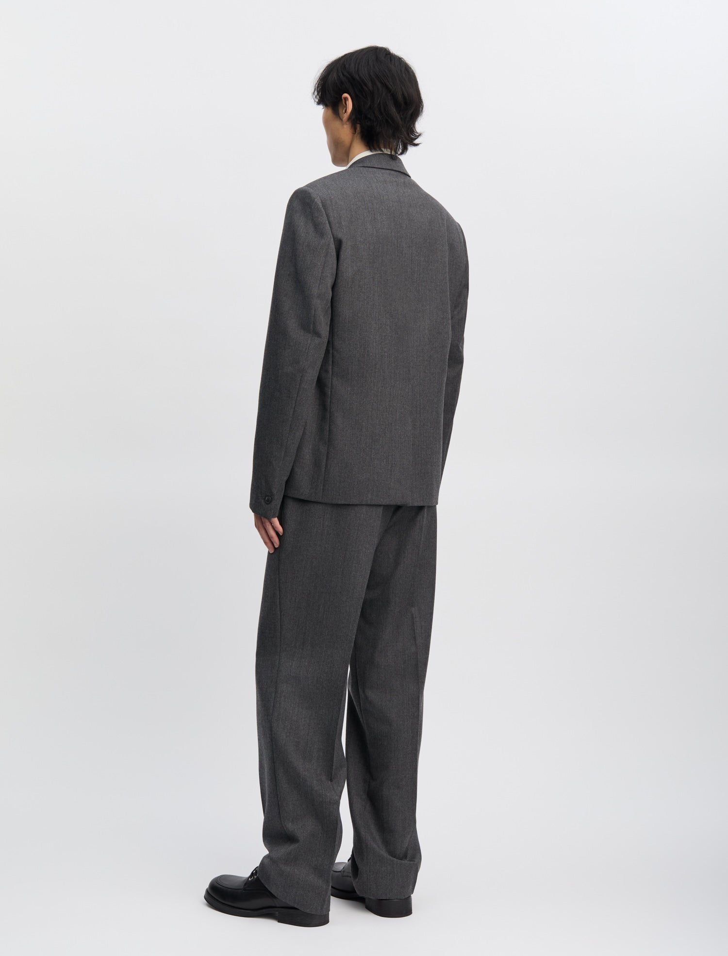 slim fit dress slacks Wool Stretch Bengaline Single Breasted Peak Lapel Suit